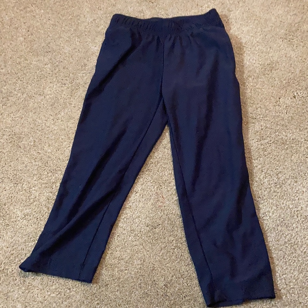 Size 6/7 active old navy